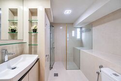 Grandeur 8 (D20), Condominium #620028791